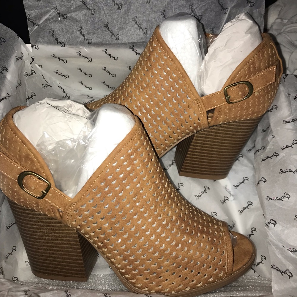 Princess Polly Barnes Cut Out Booties